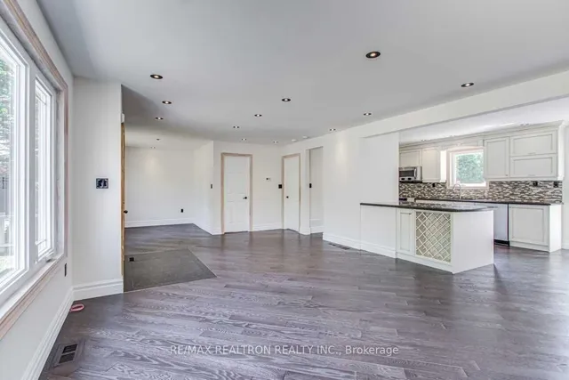 Additional property image - 7 Risebrough Ave