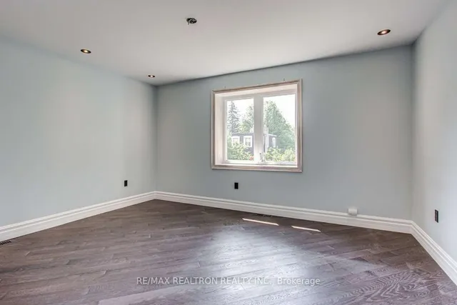 Additional property image - 7 Risebrough Ave