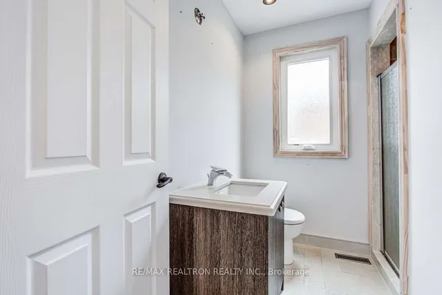 Additional property image - 7 Risebrough Ave