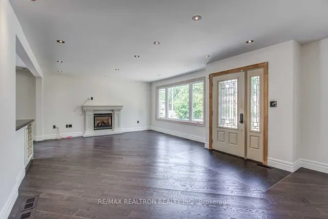 Additional property image - 7 Risebrough Ave