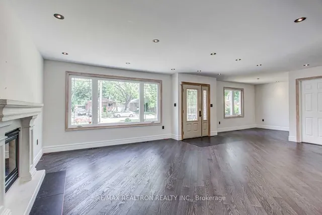 Additional property image - 7 Risebrough Ave