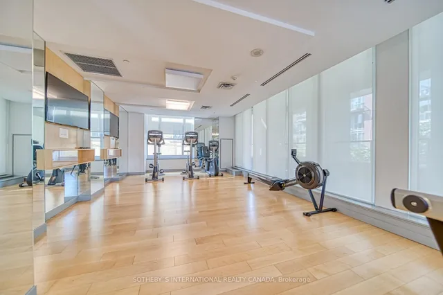 Additional property image - 105 George St Unit 812