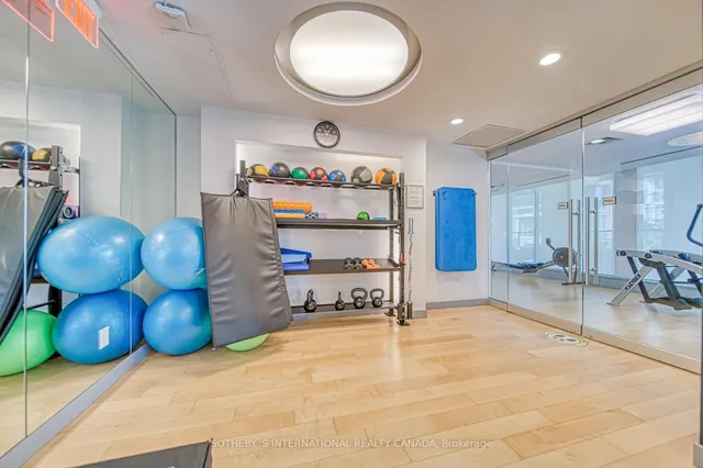 Additional property image - 105 George St Unit 812