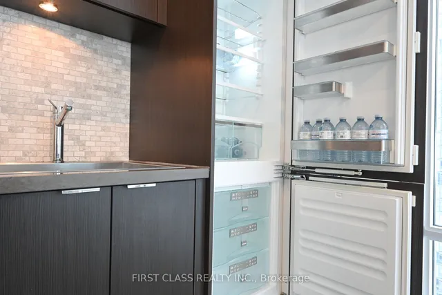 Additional property image - 21 Widmer St Unit 2109