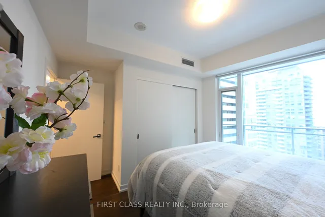 Additional property image - 21 Widmer St Unit 2109