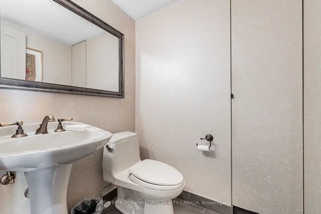 Additional property image - 175 Cumberland St Unit 1711