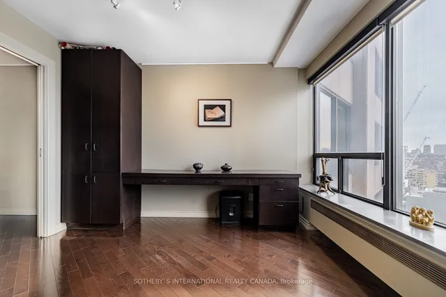 Additional property image - 175 Cumberland St Unit 1711