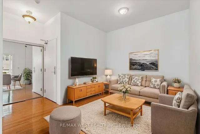 Additional property image - 59 East LIberty St Unit 2302