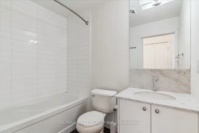 Additional property image - 59 East LIberty St Unit 2302
