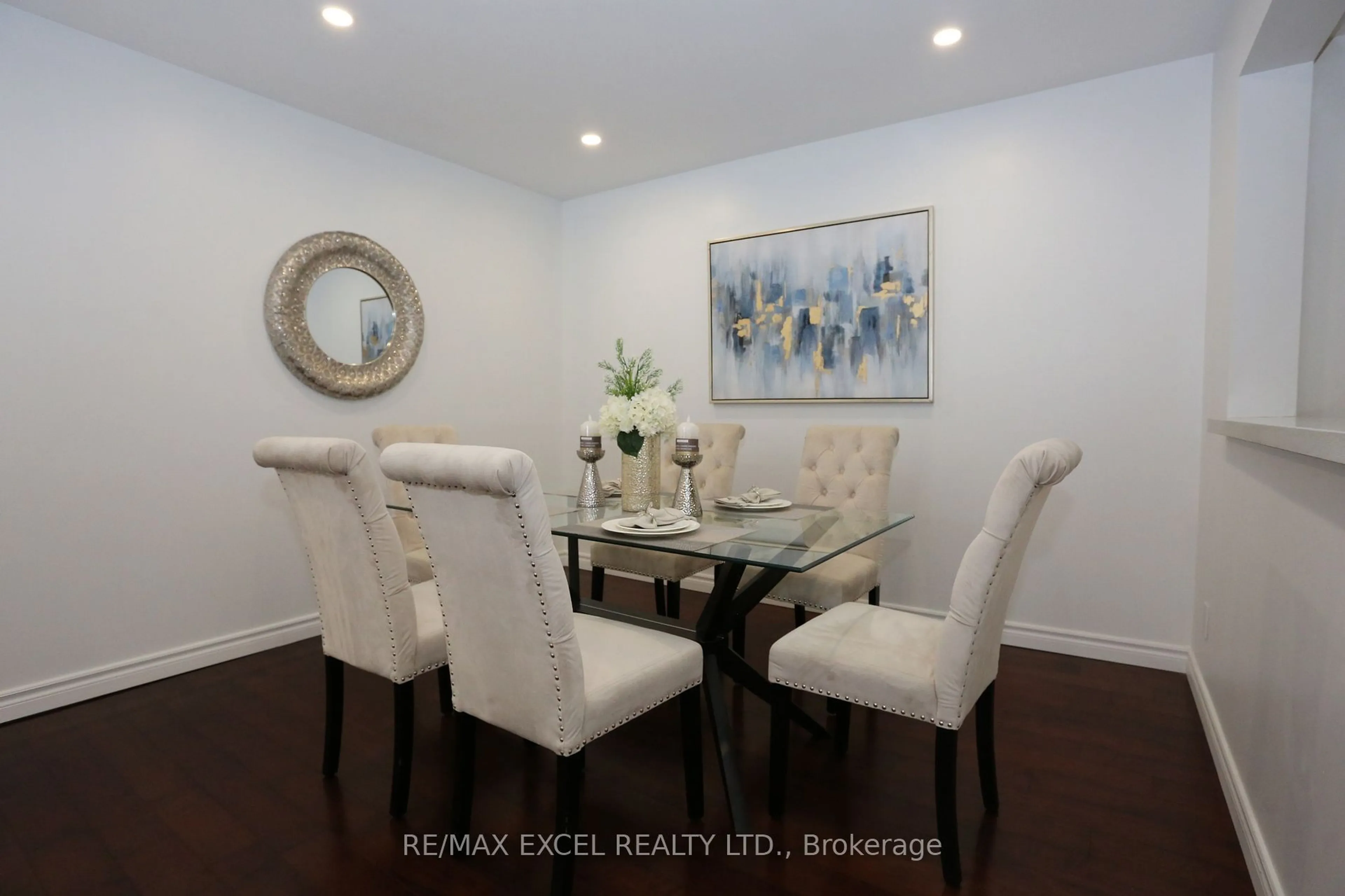 Dining room, wood/laminate floor for 38 Hollywood Ave #114, Toronto Ontario M2N 6R6