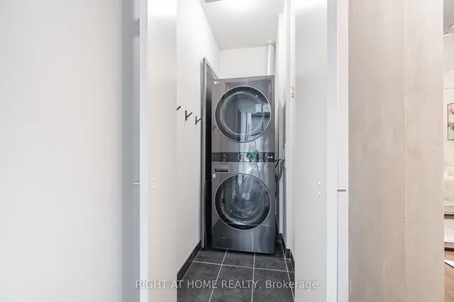 Additional image 7 of 650 King St Unit 106