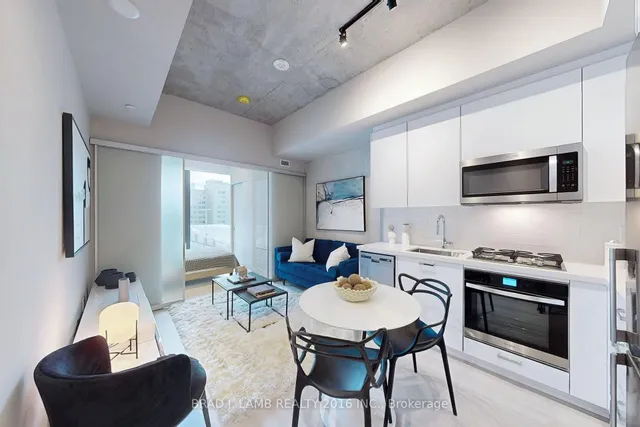 Additional property image - 195 McCaul St Unit 710