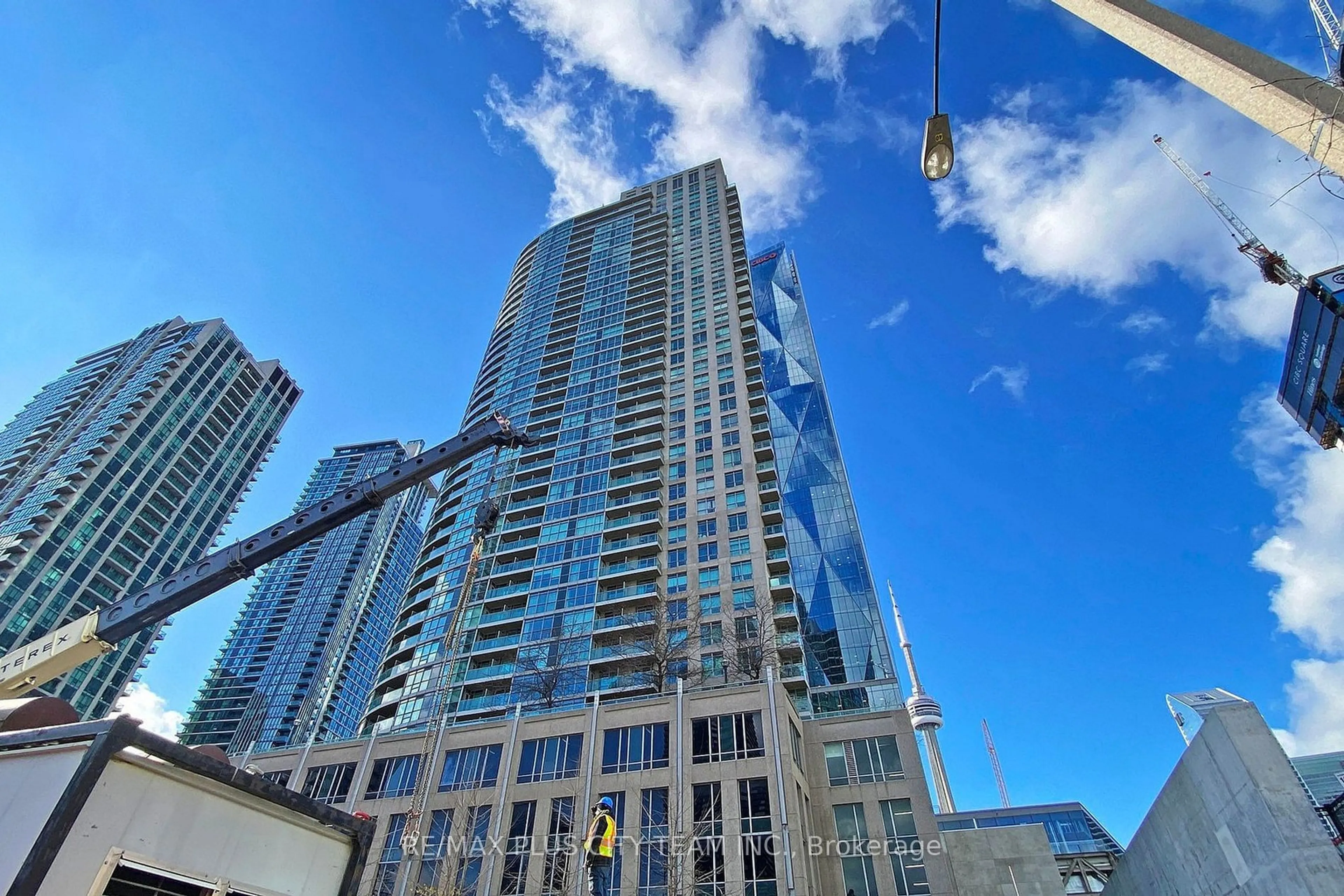 Unknown for 18 Yonge St #2507, Toronto Ontario M5E 1Z8