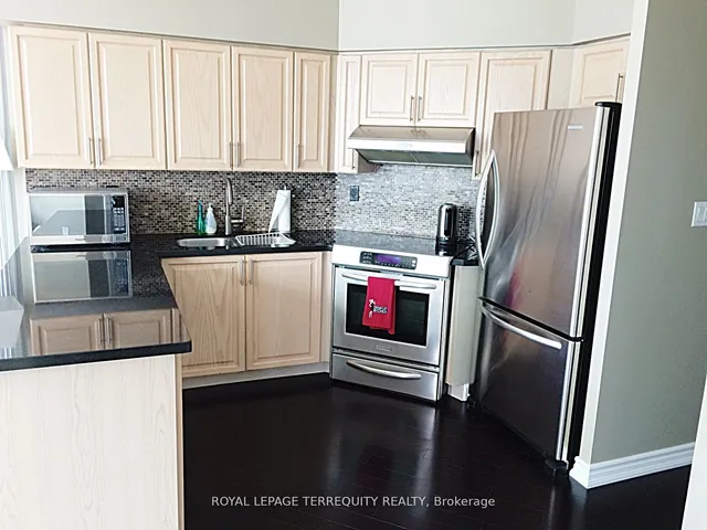 Additional property image - 228 Queens Quay Unit 1202