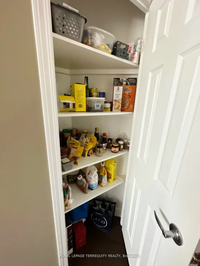 Additional property image - 228 Queens Quay Unit 1202