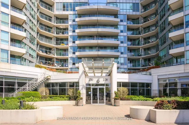 Additional property image - 228 Queens Quay Unit 1202