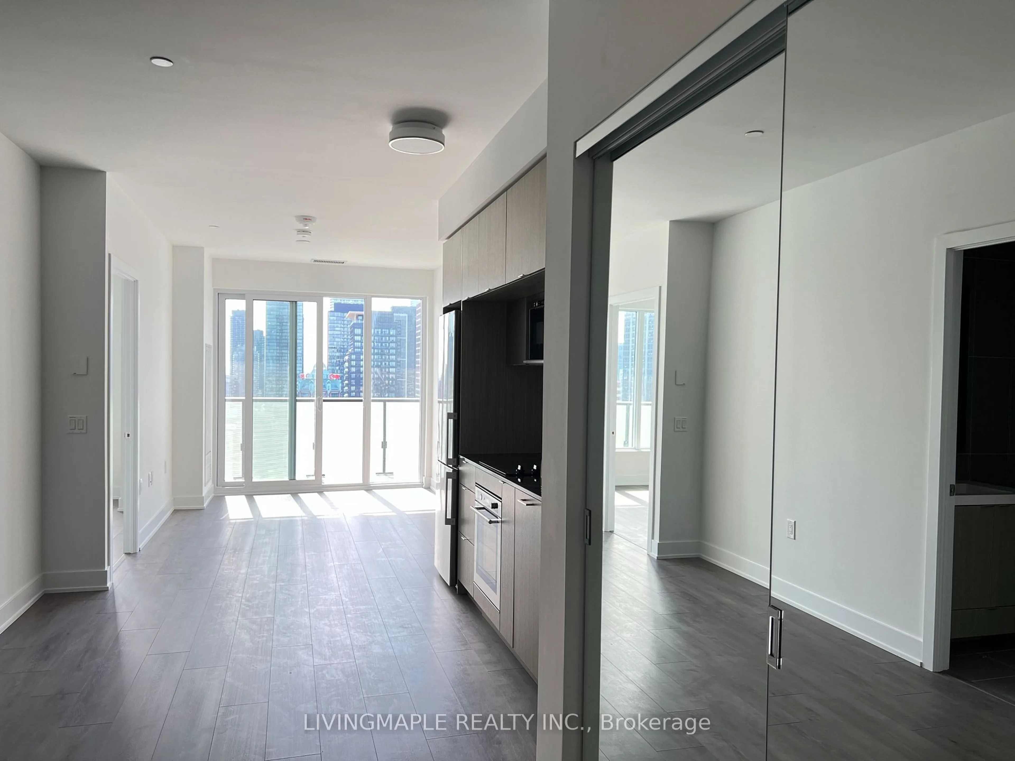A pic of a room for 575 Bloor St #2709, Toronto Ontario M4W 0B2