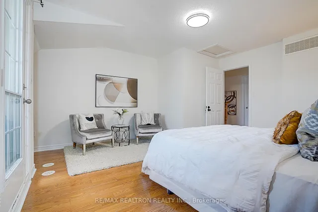 Additional property image - 171B Finch Ave