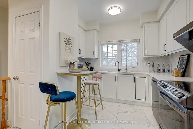 Additional property image - 171B Finch Ave