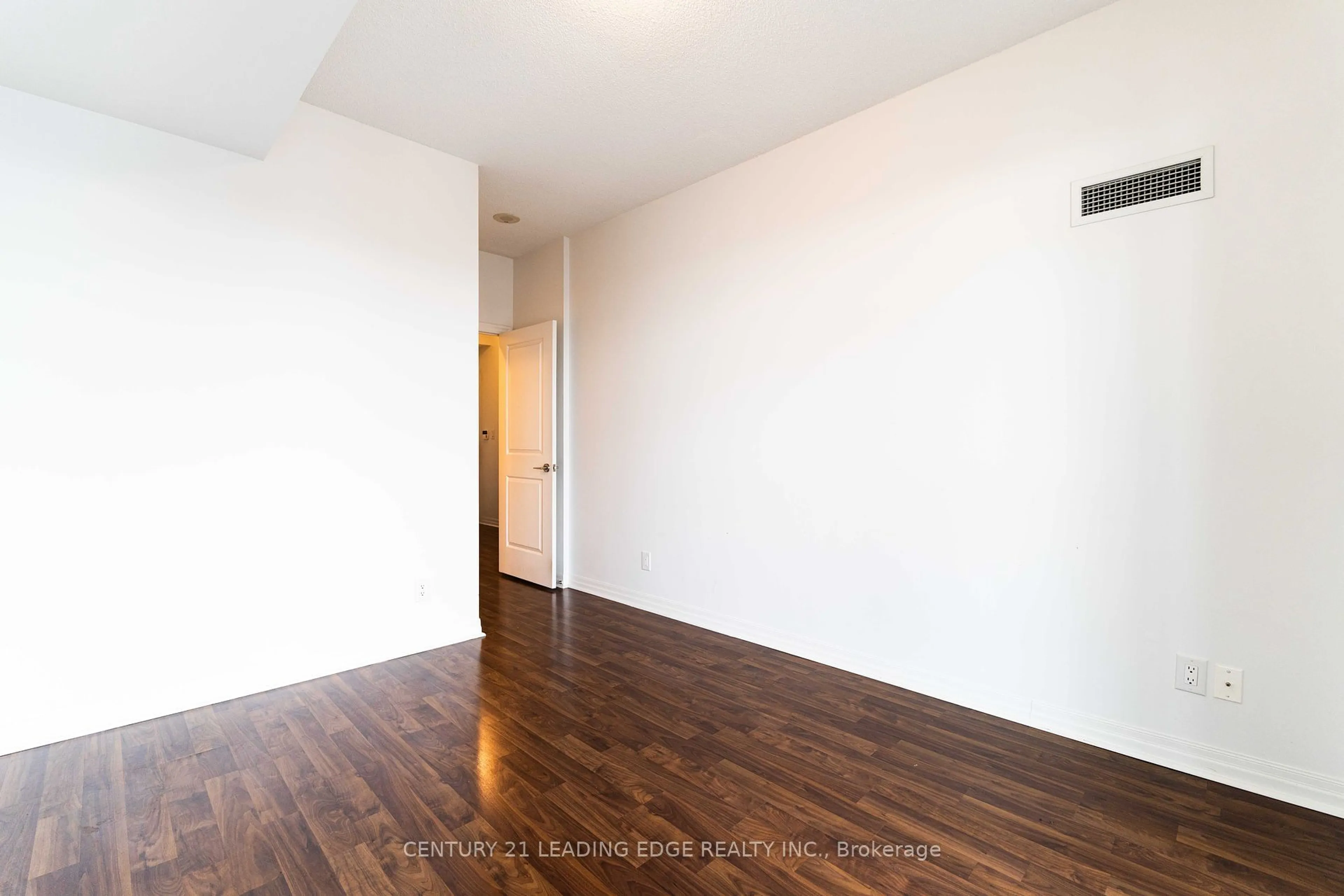 A pic of a room for 30 Herons Hill Way #1802, Toronto Ontario M2J 0A7