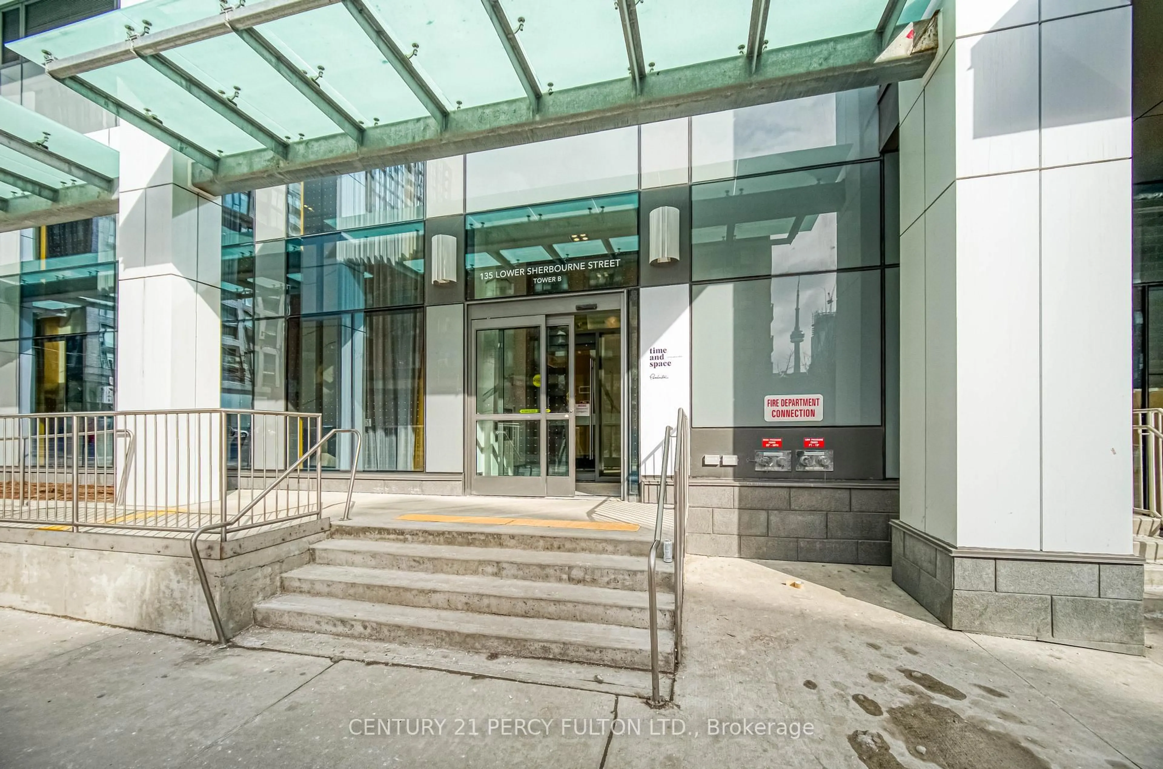 Indoor foyer for 135 Lower Sherbourne St #1244, Toronto Ontario M5A 1Y4