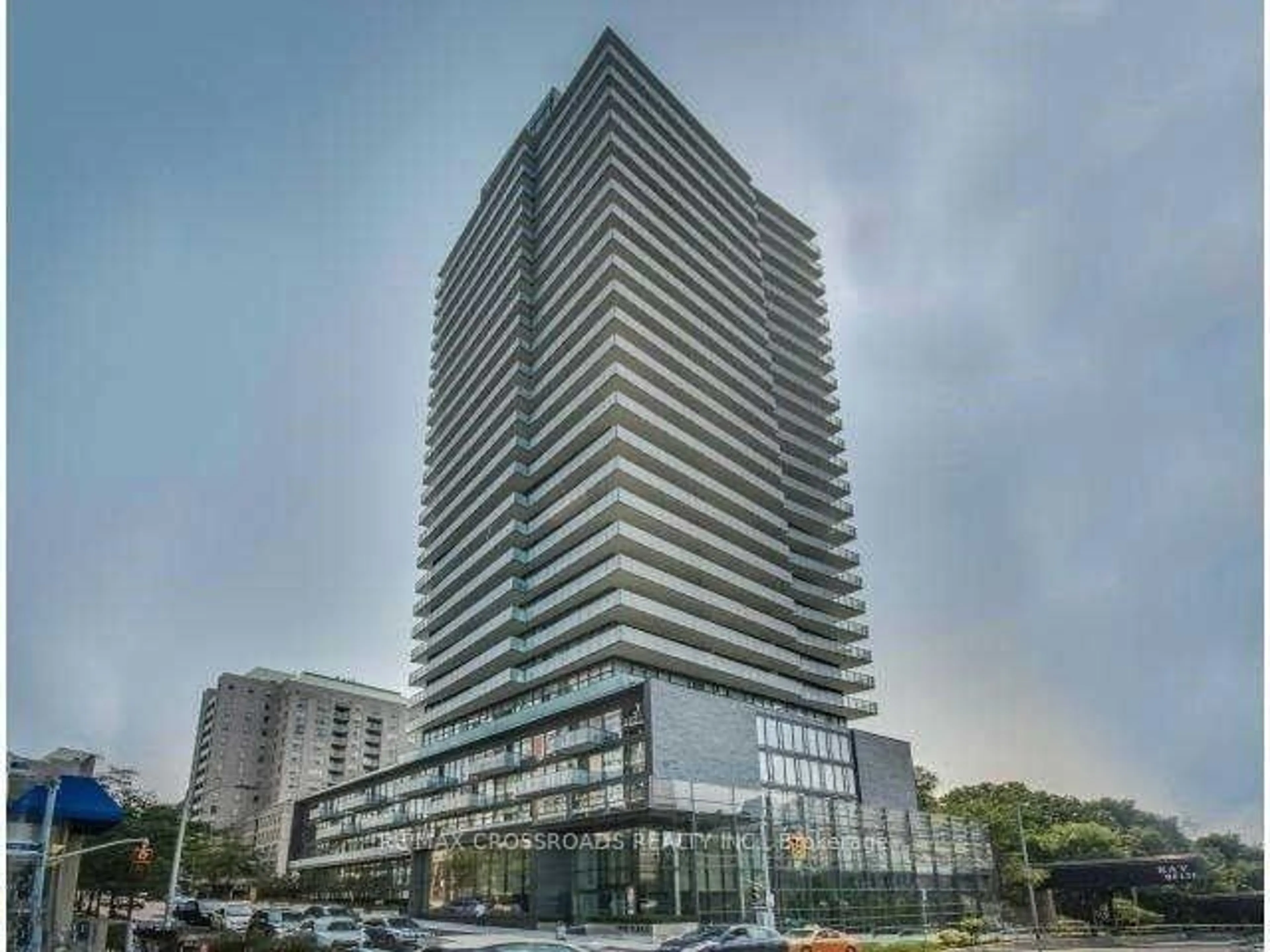 Indoor foyer for 1815 Yonge St #605, Toronto Ontario M4T 2A4