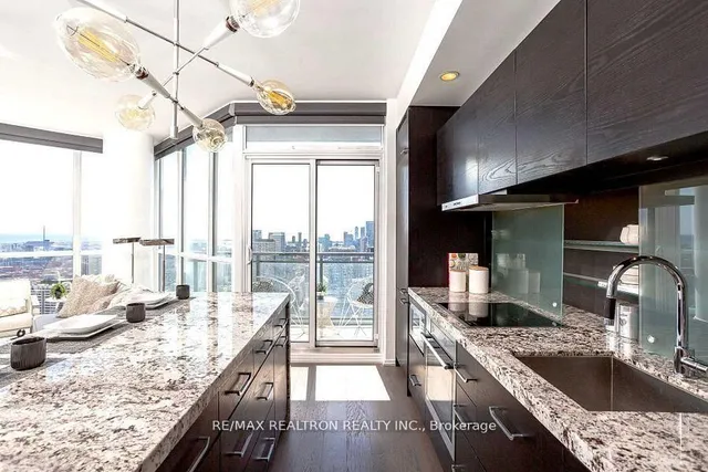 Additional property image - 45 Charles St Unit 4815