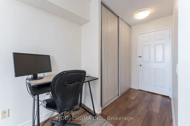 Additional property image - 7 Bishop Ave Unit 815