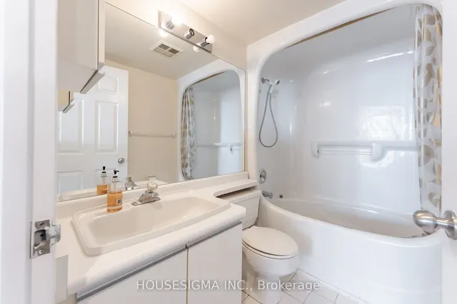 Additional property image - 7 Bishop Ave Unit 815
