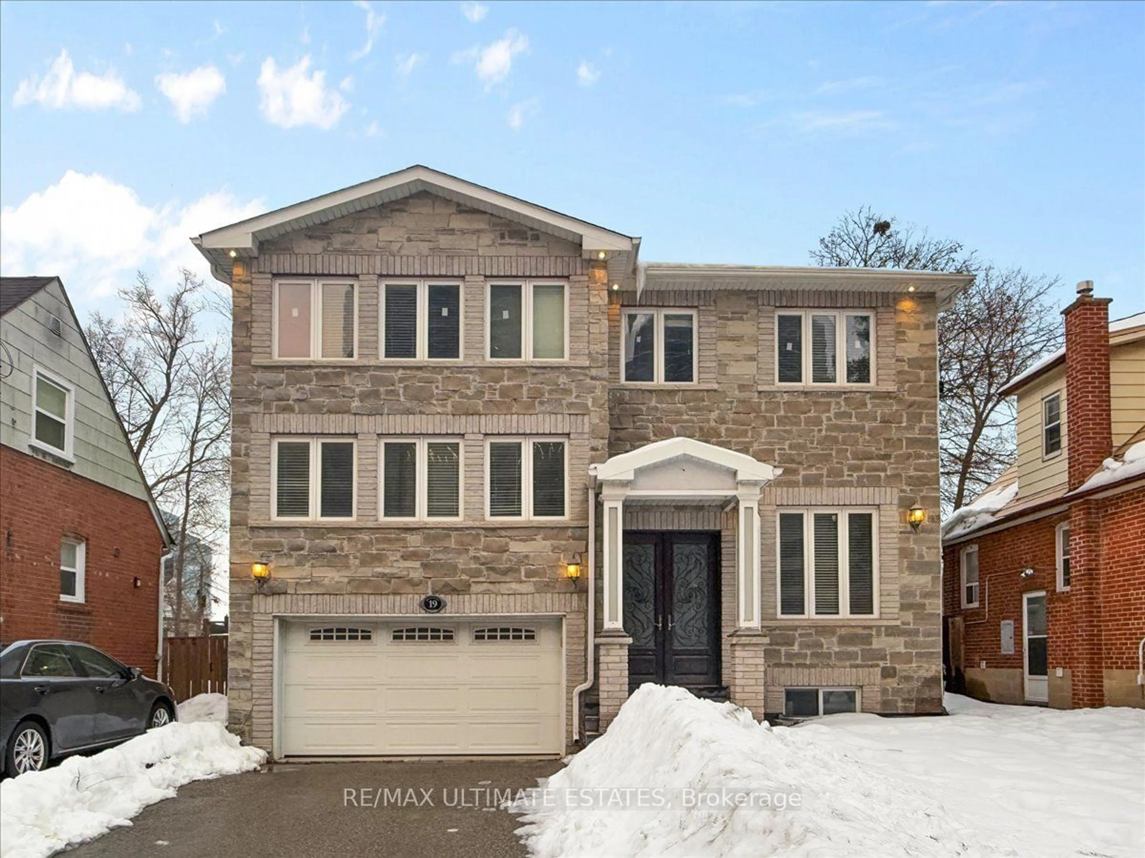 Home with brick exterior material, street for 19 Bonnington Pl, Toronto Ontario M2N 4V2