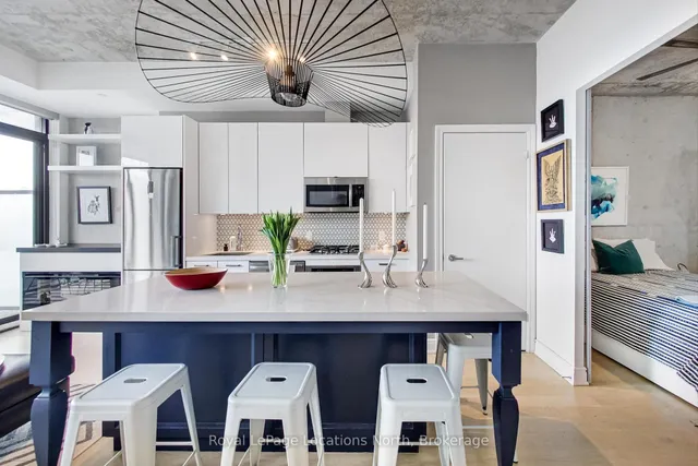 Additional property image - 608 Richmond St Unit 619