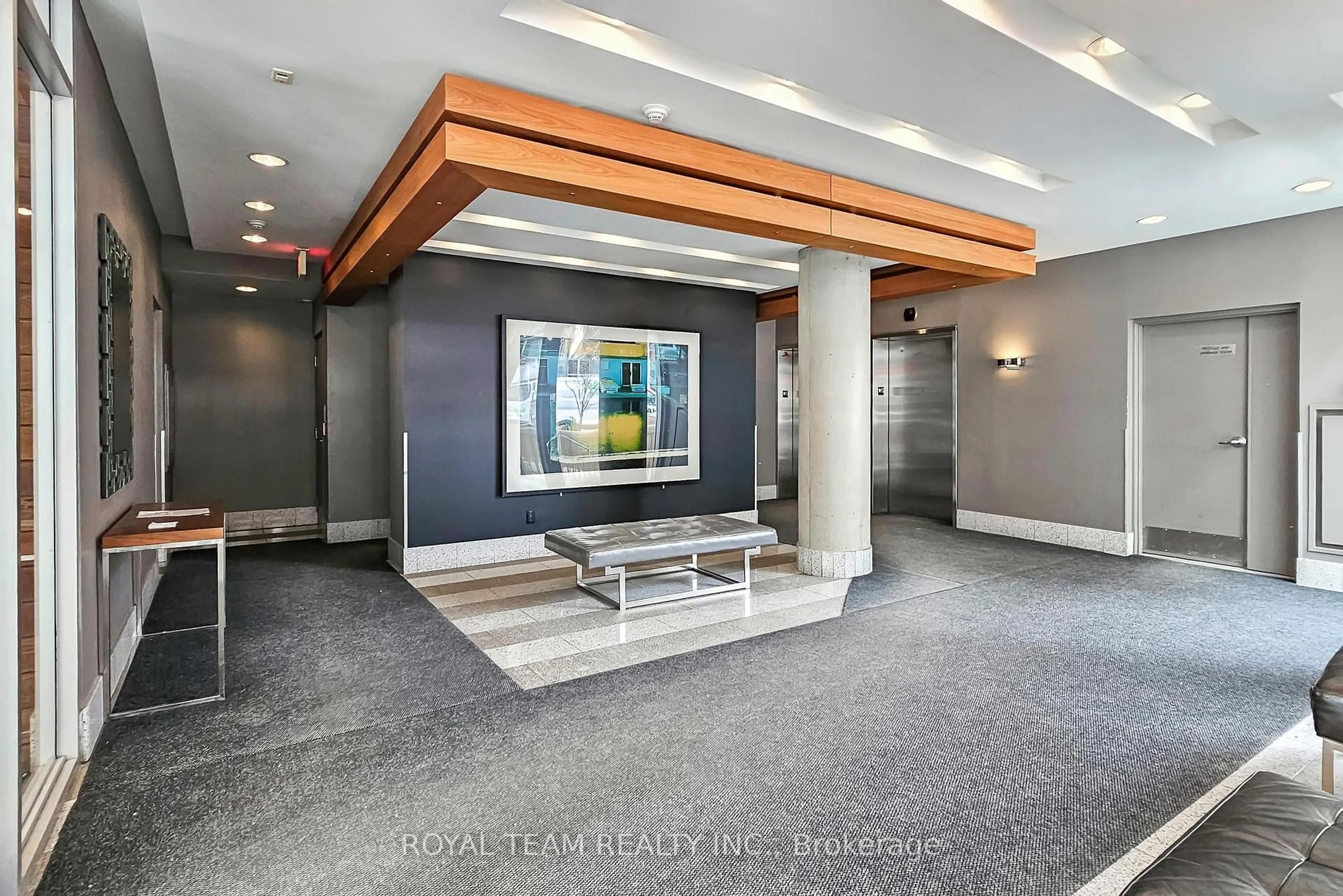 Indoor foyer for 66 Portland St #301, Toronto Ontario M5V 2M6