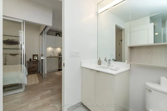 Additional property image - 135 Lower Sherbourne St Unit 1064