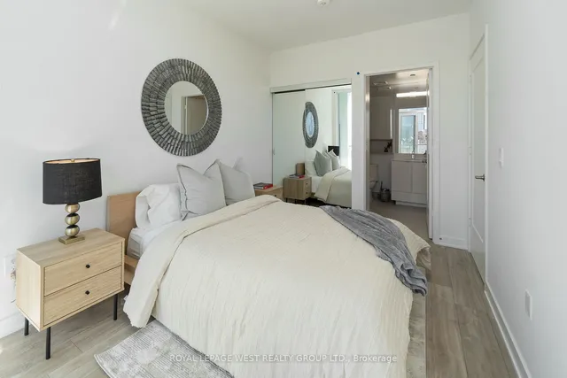 Additional property image - 135 Lower Sherbourne St Unit 1064