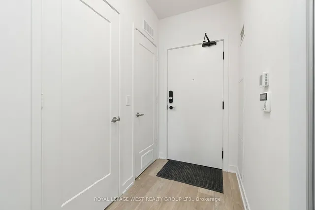 Additional property image - 135 Lower Sherbourne St Unit 1064