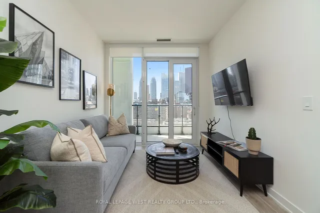 Additional property image - 135 Lower Sherbourne St Unit 1064