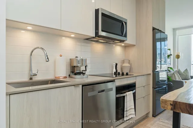 Additional property image - 135 Lower Sherbourne St Unit 1064