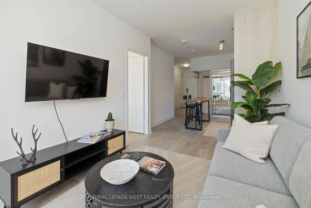 Additional property image - 135 Lower Sherbourne St Unit 1064