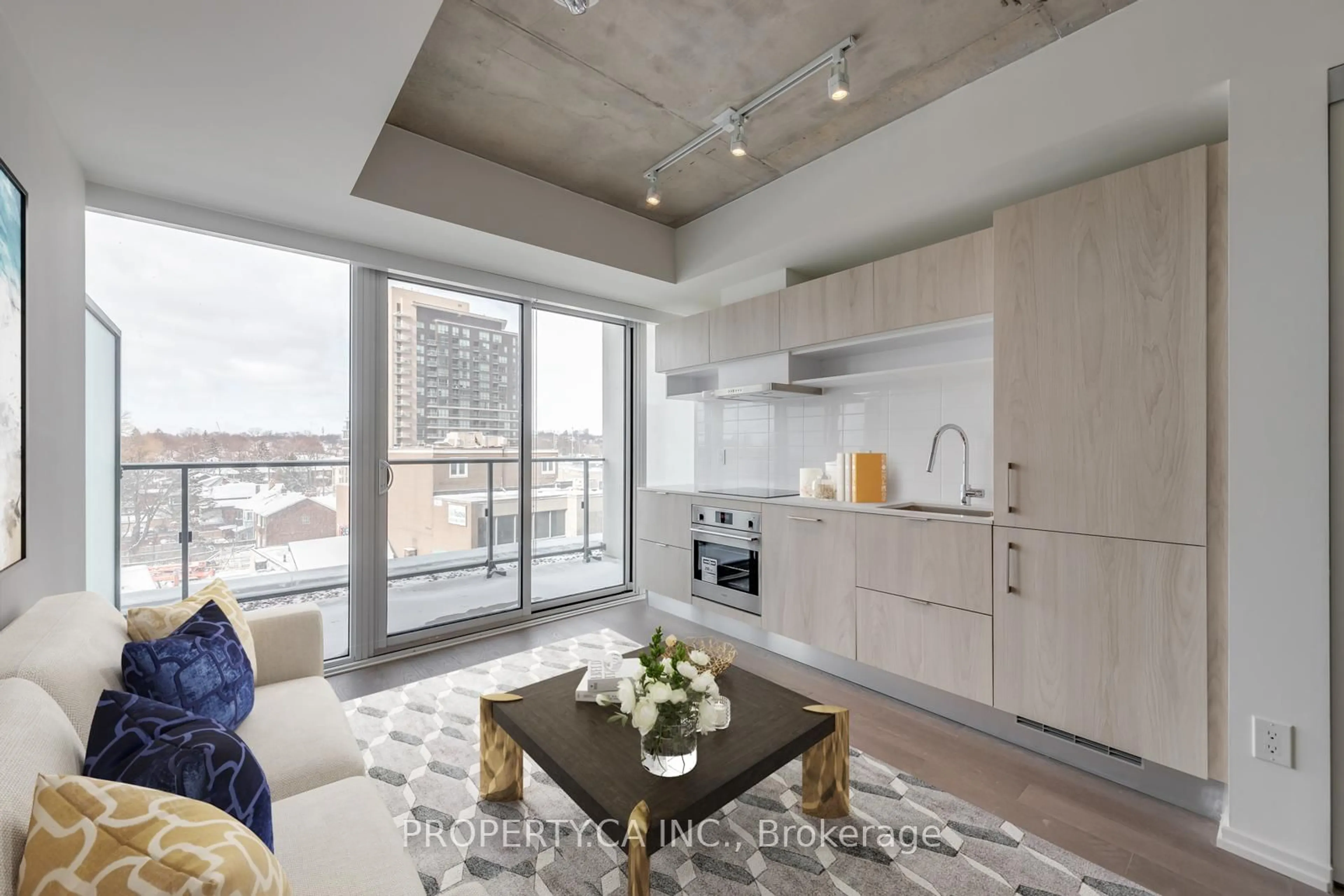 Open concept kitchen, unknown for 8 Hillsdale Ave #623, Toronto Ontario M4S 1T5