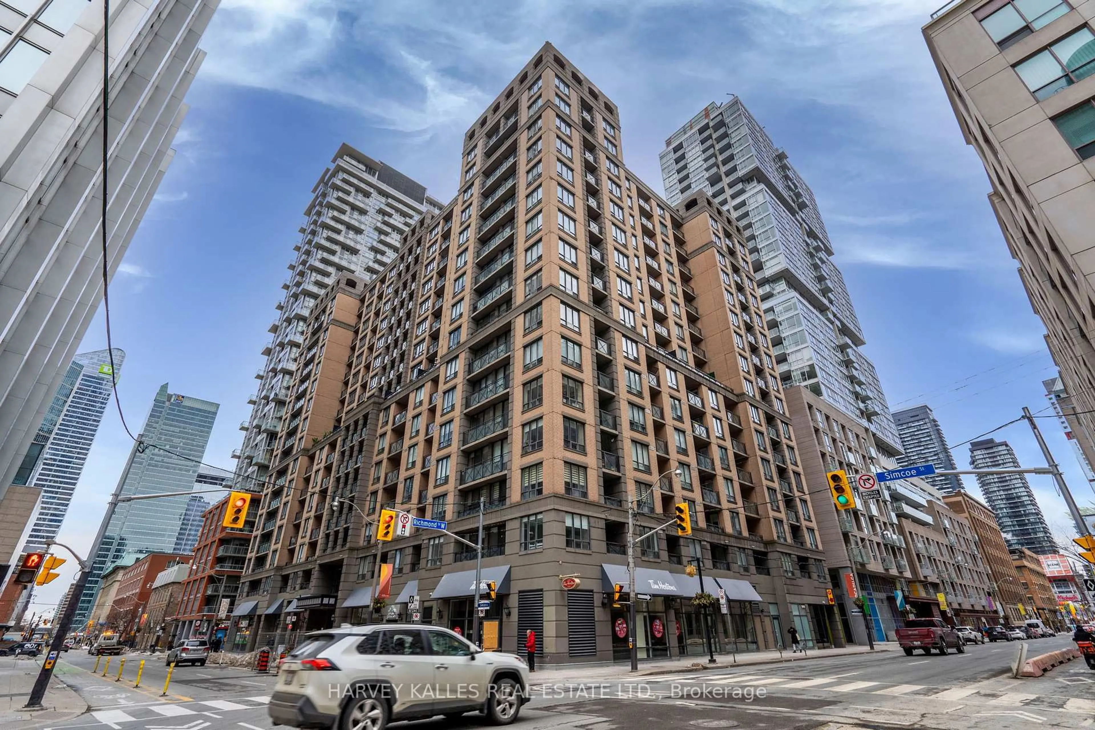 Patio, unknown for 140 Simcoe St #1412, Toronto Ontario M5H 4E9