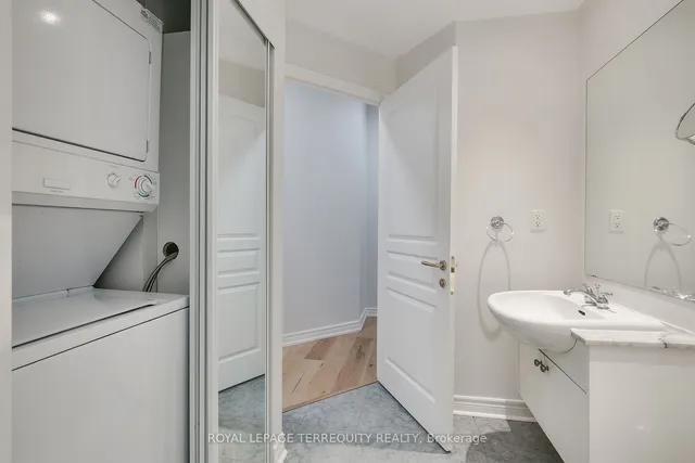 Additional property image - 100 Hayden St Unit 1101