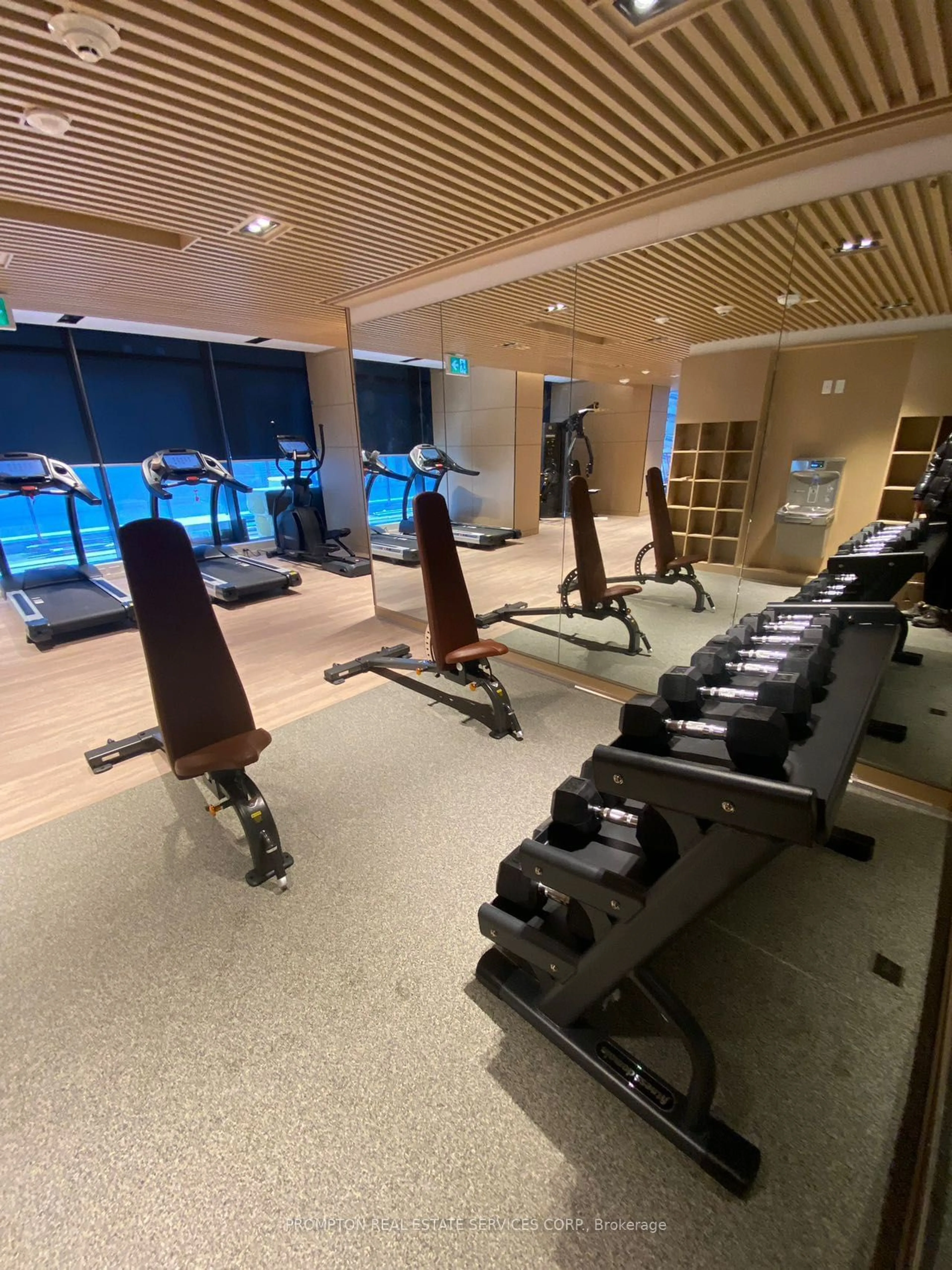 Gym or fitness room for 38 Widmer St #4308, Toronto Ontario M5V 2E9