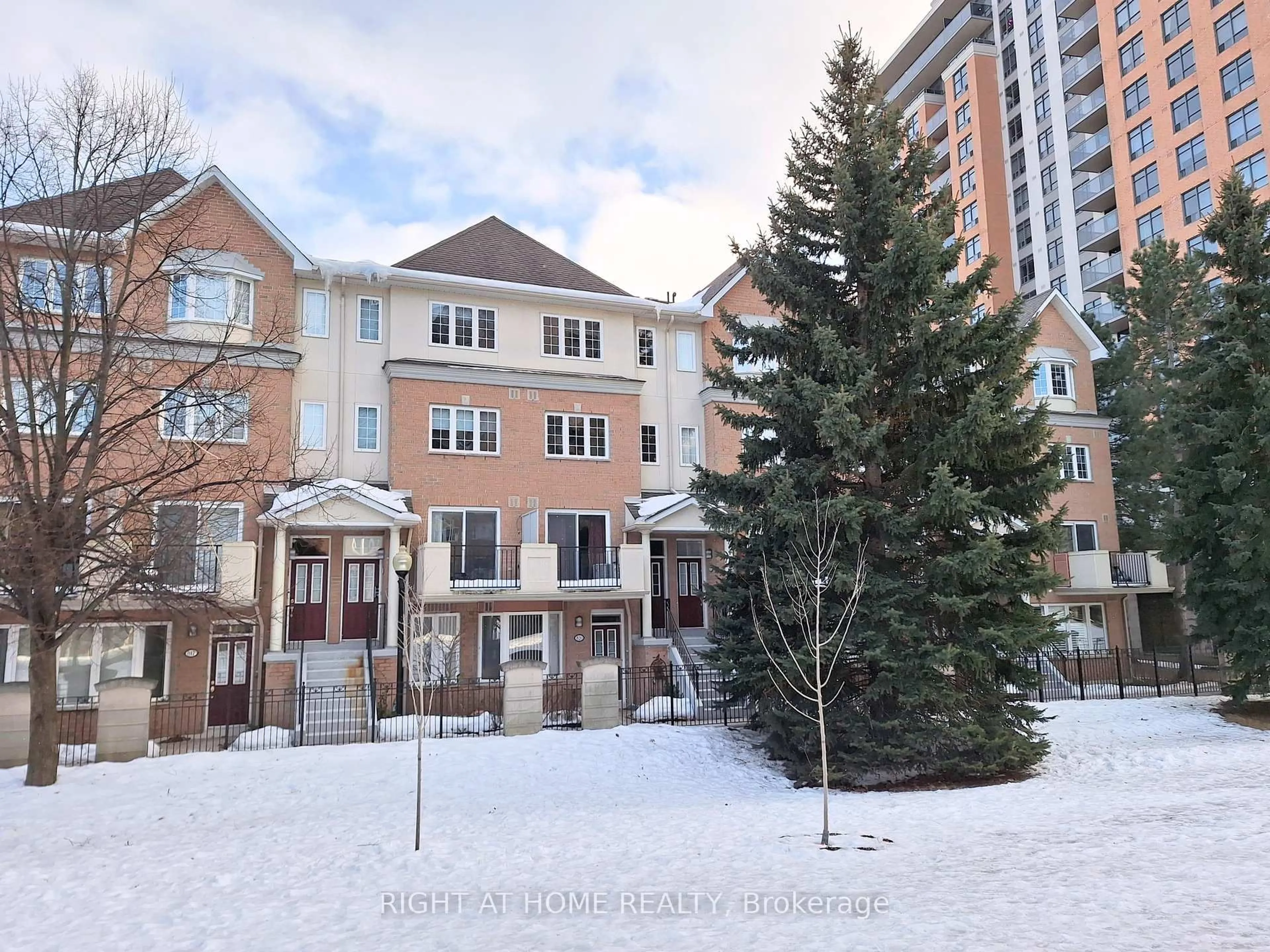 Unknown for 821 Grandview Way, Toronto Ontario M2N 6V5