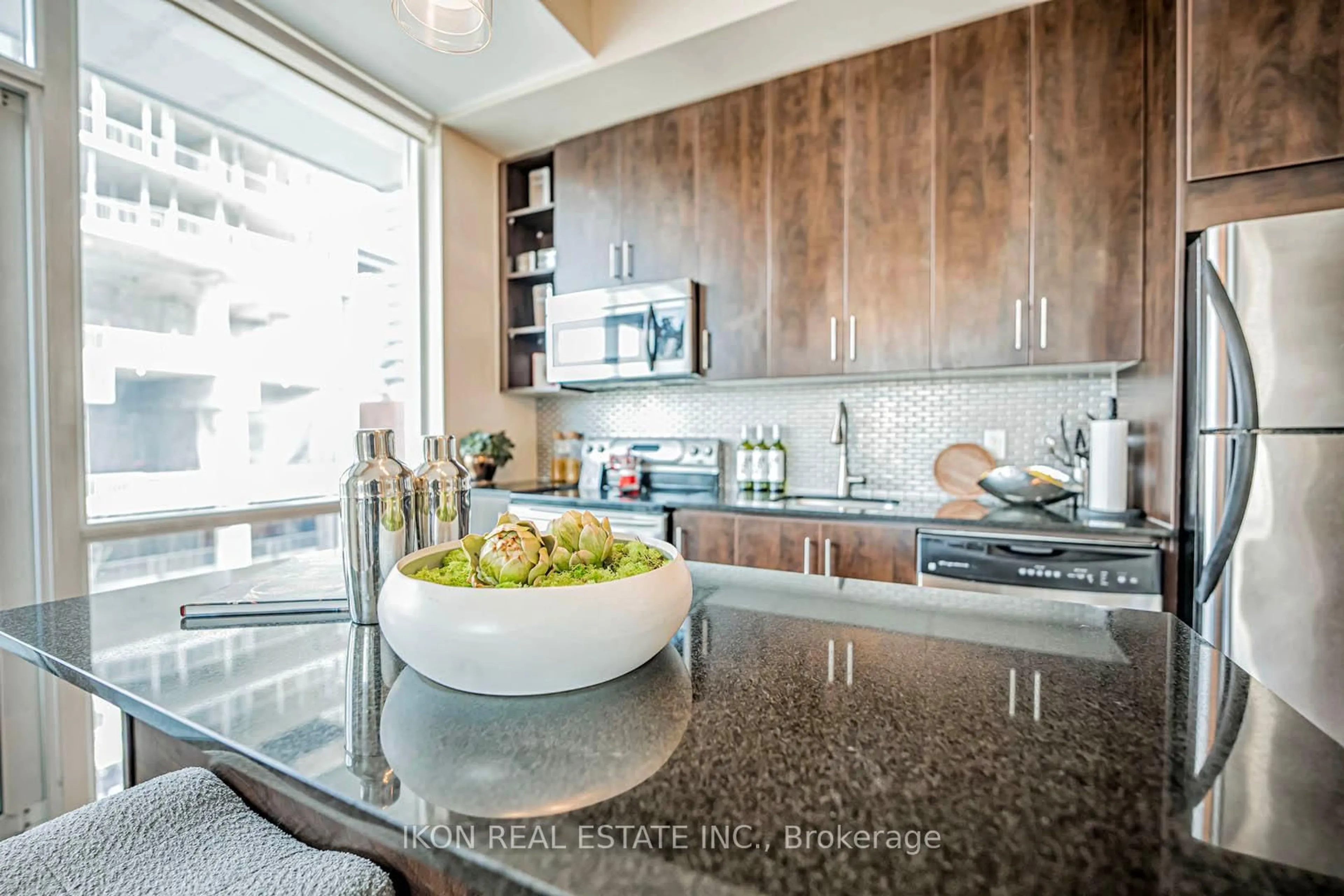 Contemporary kitchen, unknown for 116 George St #406, Toronto Ontario M5A 4P8