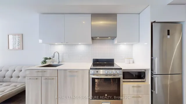 Additional property image - 251 Jarvis St Unit 4304