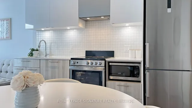 Additional property image - 251 Jarvis St Unit 4304