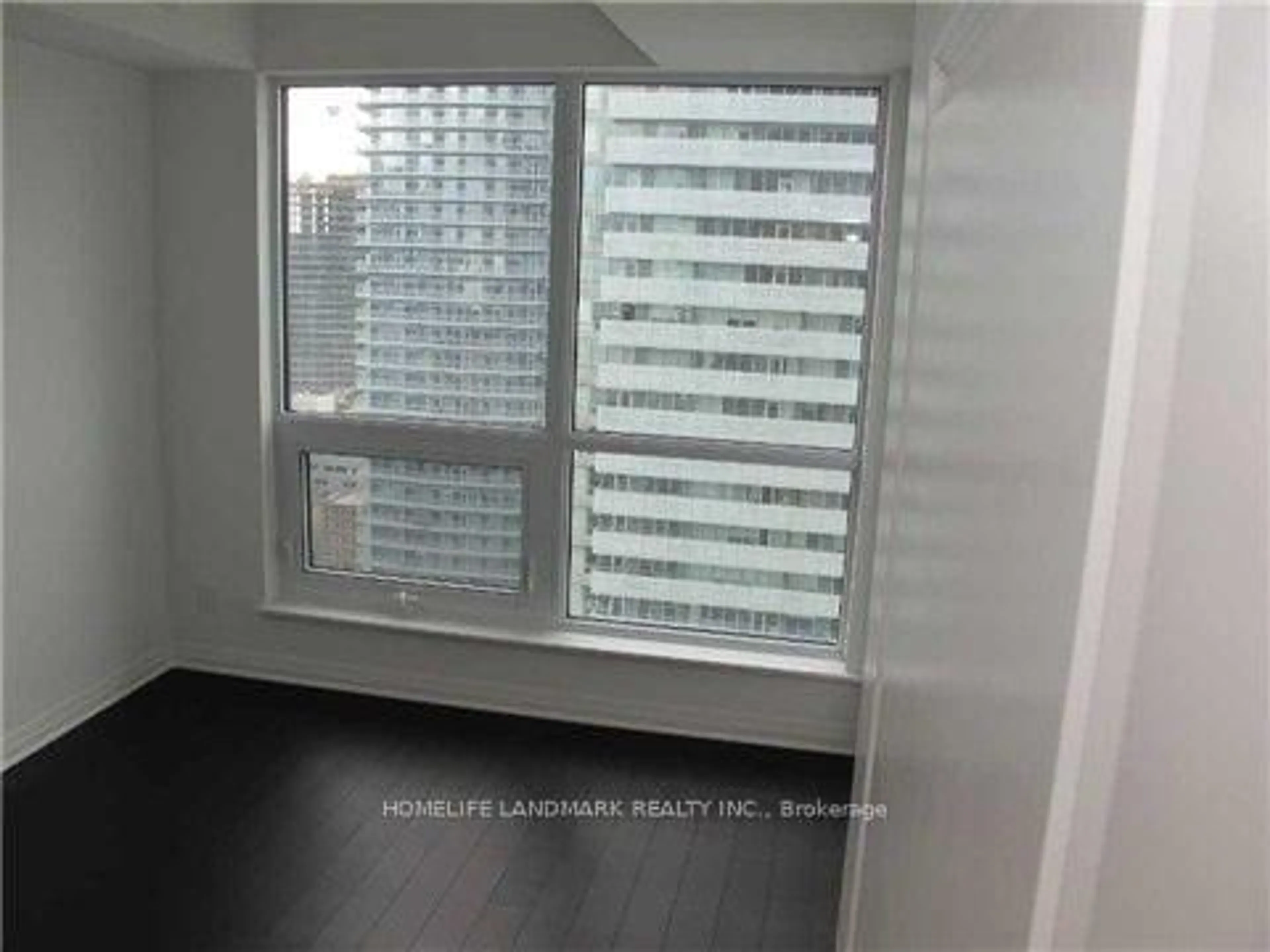 A pic of a room for 8 Mercer St #2901, Toronto Ontario M5V 0C4