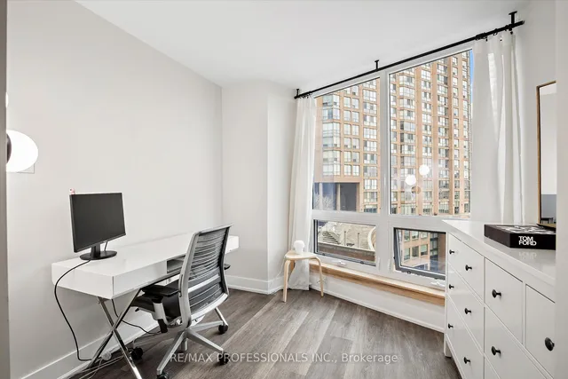 Additional image 12 of 1055 Bay St Unit 709