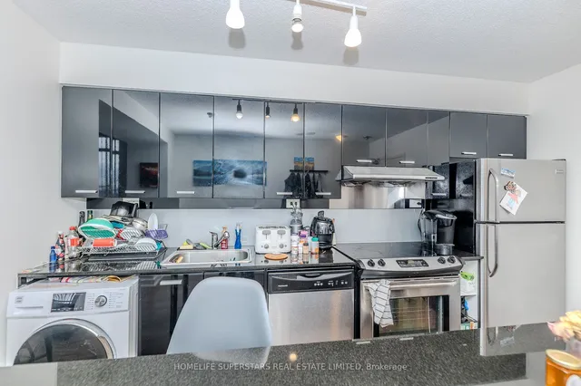 Additional property image - 19 Singer Crt Unit 601A