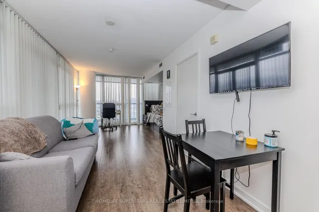 Additional property image - 19 Singer Crt Unit 601A